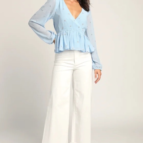 Lulu’s embroidered top - Picture 11 of 12